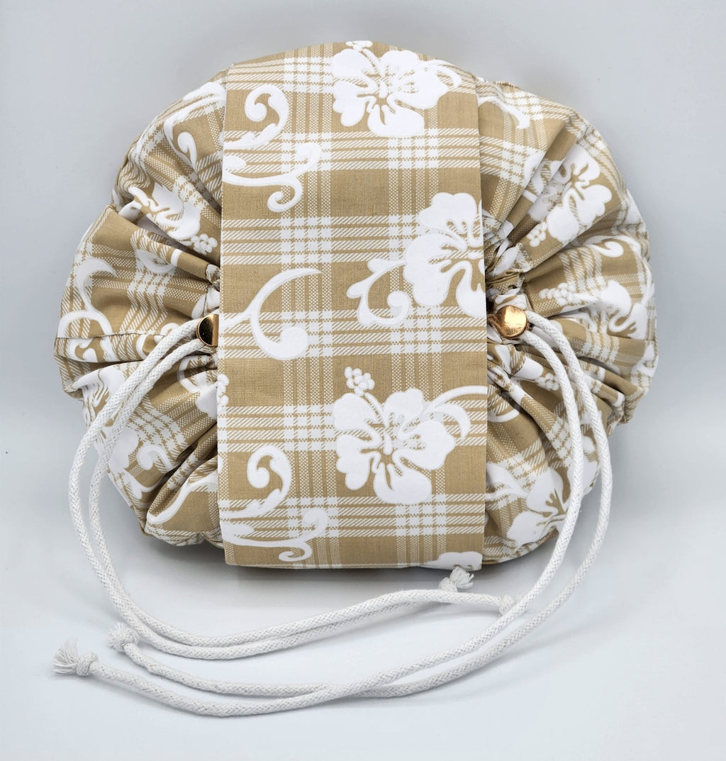 Cosmetic Bag & Make up Bag - Beige