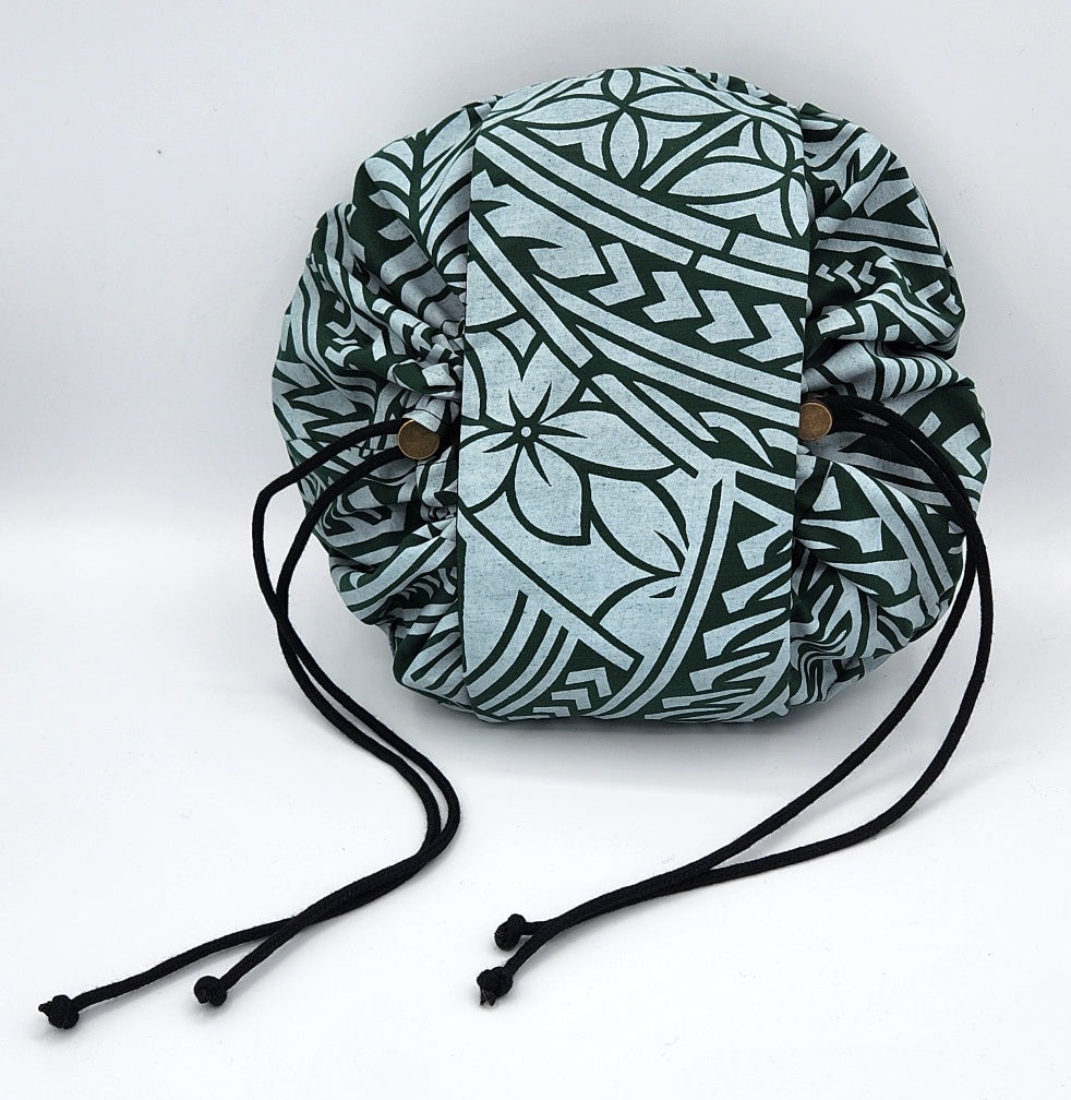 Cosmetic Bag & Make up Bag - Green